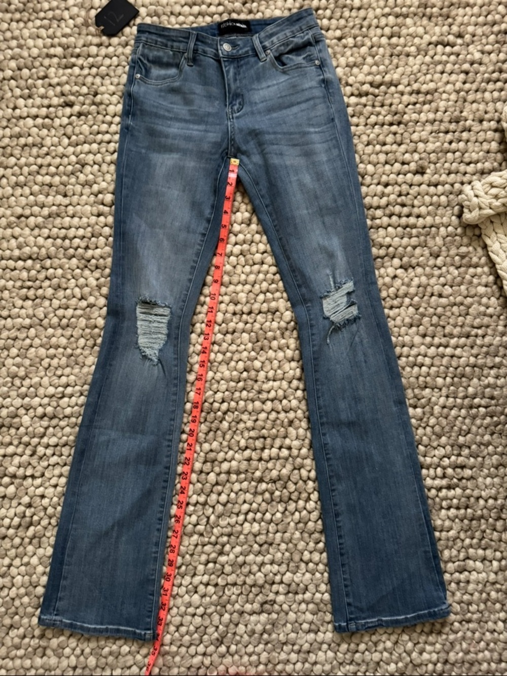 Fashion nova women’s jean size 7 tall